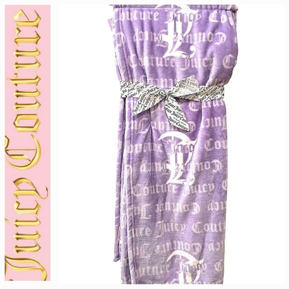 Juicy Couture Home JC Signature Logo Oversized Plush Throw Blanket